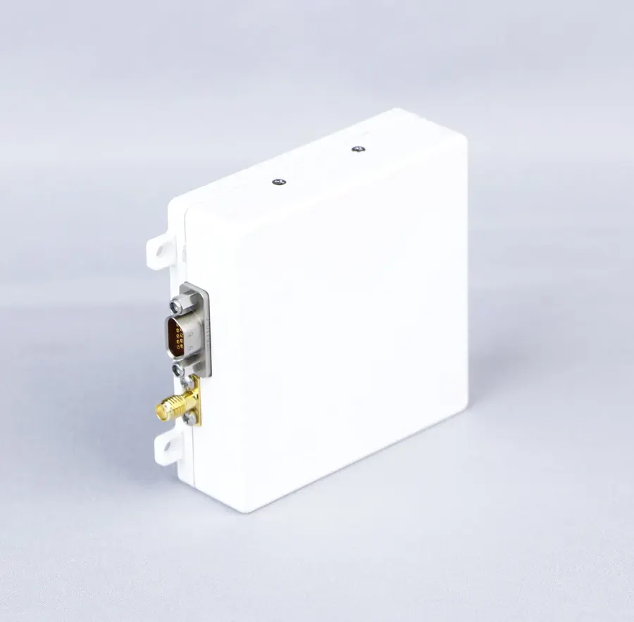 Ultra-Compact 4-Element Anti-Jamming Antenna
